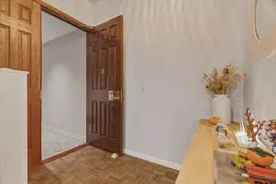 146 N Bellefield Ave, Pittsburgh, PA 15213 - Photo 5