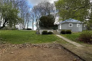 1658 Pitt St, Jennerstown Boro, PA 15547 - Photo 19