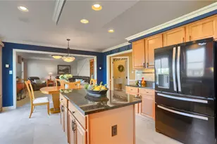 135 Springhill Dr, North Fayette, PA 15071 - Photo 17