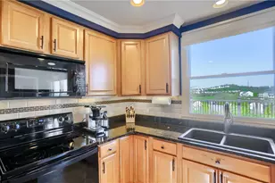 135 Springhill Dr, North Fayette, PA 15071 - Photo 15