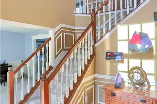 135 Springhill Dr, North Fayette, PA 15071 - Photo 5