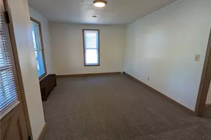 520 W Pike St, Meadowlands, PA 15347 - Photo 15