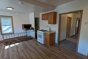 520 W Pike St, Meadowlands, PA 15347 - Photo 5