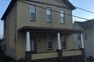 16 Oak St, Manor, PA 15665 - Photo 3