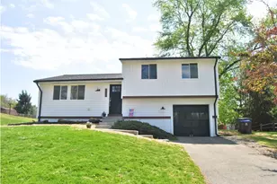 316 Leatherbark Rd, Cranberry Township, PA 16066 - Photo 3