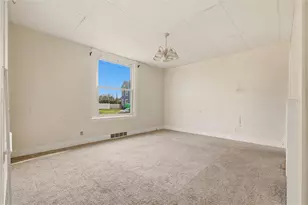 111 E Wallace Ave, New Castle, PA 16101 - Photo 5