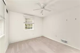 8290 Bramble Ln, Pittsburgh, PA 15237 - Photo 31