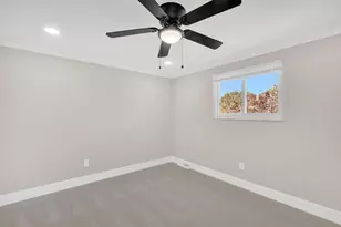 1051 Forest Ave, Ross Twp, PA 15202 - Photo 29