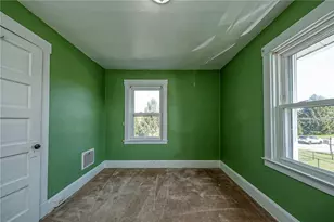 1216 Pillow Ave, Springdale Township, PA 15049 - Photo 9