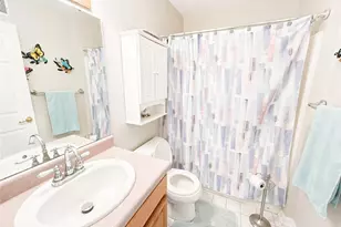 201 Wimbledon Dr, Mount Pleasant Township, PA 15666 - Photo 25