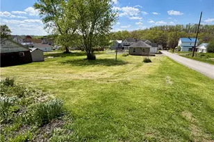 339 W Ross St, Worthington Boro, PA 16262 - Photo 5