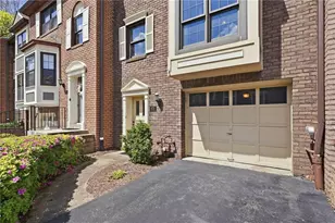 670 Woodcrest Dr, Robinson Twp, PA 15205 - Photo 3