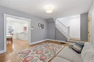 6923 Greenwood St, Pittsburgh, PA 15206 - Photo 9