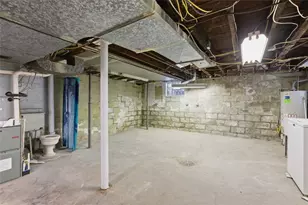 6923 Greenwood St, Pittsburgh, PA 15206 - Photo 29