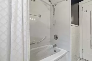 6923 Greenwood St, Pittsburgh, PA 15206 - Photo 25