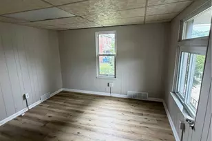 147 Auriles St, Duquesne, PA 15110 - Photo 3