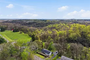 181 Foxwood Rd, Moon/Crescent Twp, PA 15108 - Photo 45