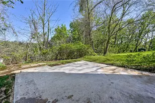 110 Weaver Dr, Pittsburgh, PA 15116 - Photo 25