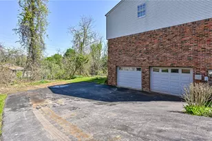 110 Weaver Dr, Pittsburgh, PA 15116 - Photo 27