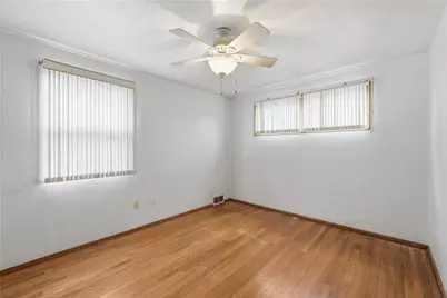 1243 Lakemont Dr, Pittsburgh, PA 15243 - Photo 13