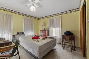 722 9th St, Pitcairn, PA 15140 - Photo 9