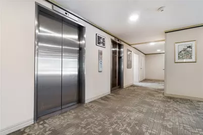 4625 5th Ave #711, Pittsburgh, PA 15213 - Photo 3
