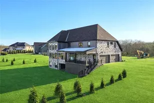 2012 Mallard Ln, Marshall, PA 15005 - Photo 3
