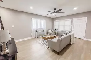 5642 Solway St, Pittsburgh, PA 15217 - Photo 5