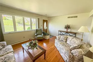 135 Mar Vel Dr, Center Township, PA 16001 - Photo 5