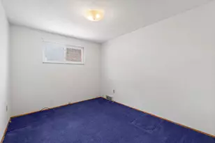 233 Laurie Dr, Pittsburgh, PA 15235 - Photo 17