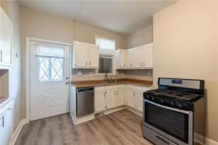 3144 1/2 McClure Ave, Marshall Shadeland, PA 15212 - Photo 5