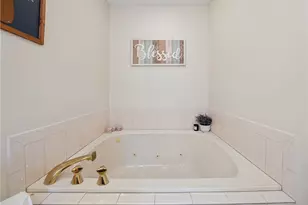 1427 Towne Square Dr, Pittsburgh, PA 15101 - Photo 31