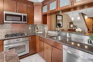 1427 Towne Square Dr, Pittsburgh, PA 15101 - Photo 9
