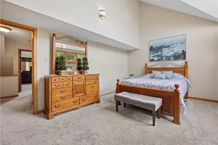 1427 Towne Square Dr, Pittsburgh, PA 15101 - Photo 25