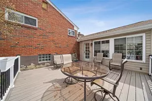 394 Southridge Dr, Pittsburgh, PA 15241 - Photo 21