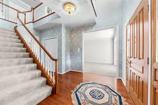3027 Hilltop Dr, Murrysville, PA 15668 - Photo 9
