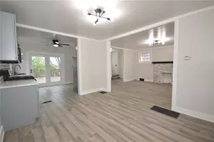 3825 Atkins St, Pittsburgh, PA 15212 - Photo 13
