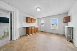 209 Depot St, Youngwood, PA 15697 - Photo 9