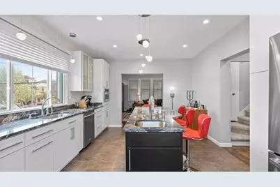 347 Bailey Ave, Pittsburgh, PA 15211 - Photo 13