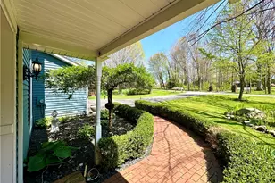 129 Presnar Dr, Neshannock Township, PA 16105 - Photo 7