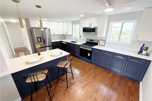 333 Meadowlark Ln, West Mifflin, PA 15122 - Photo 5