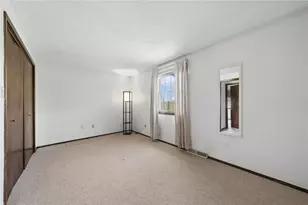 127 5th Ave, New Eagle, PA 15067 - Photo 25