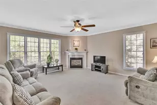 215 Gate Dancer Dr, Cranberry Township, PA 16066 - Photo 15