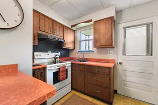 245 E Eugene St, Munhall, PA 15120 - Photo 15