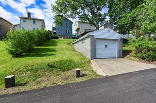 245 E Eugene St, Munhall, PA 15120 - Photo 35
