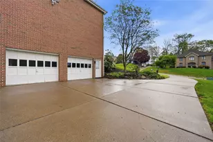 2436 Wedgewood Dr, Pittsburgh, PA 15090 - Photo 43