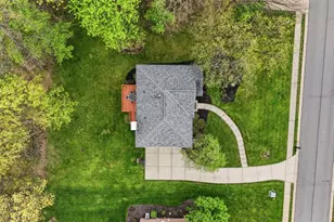 2436 Wedgewood Dr, Pittsburgh, PA 15090 - Photo 49