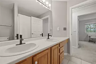 2436 Wedgewood Dr, Pittsburgh, PA 15090 - Photo 39