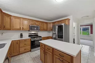 2436 Wedgewood Dr, Pittsburgh, PA 15090 - Photo 23