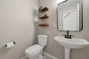 2436 Wedgewood Dr, Pittsburgh, PA 15090 - Photo 25